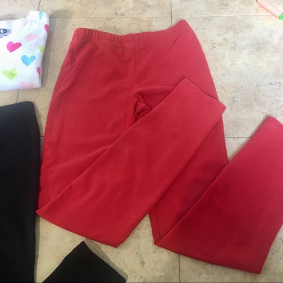 3/$30 BUNDLE ** Girls Pants and Top! - Picture 2 of 11